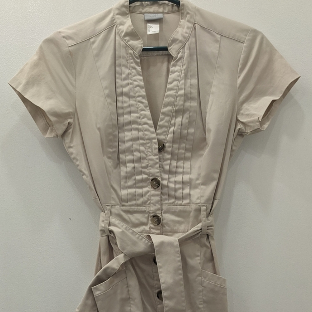 H&M tan/beige Trench style dress w. pockets, belt - S